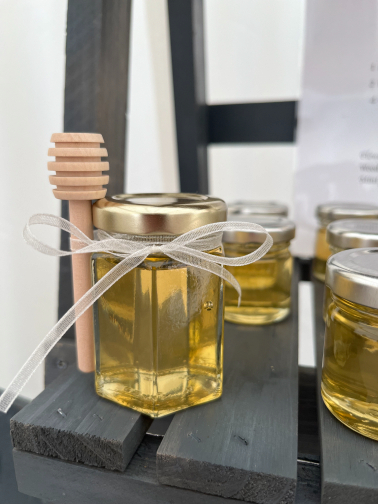 Personalised honey wedding favour